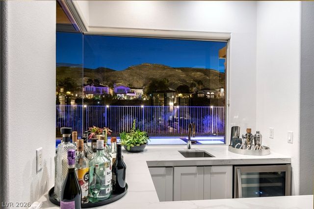 2797 Turtle Head Peak Dr Drive, Las Vegas, NV 89135