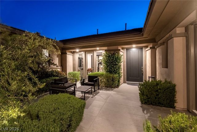 2797 Turtle Head Peak Dr Drive, Las Vegas, NV 89135