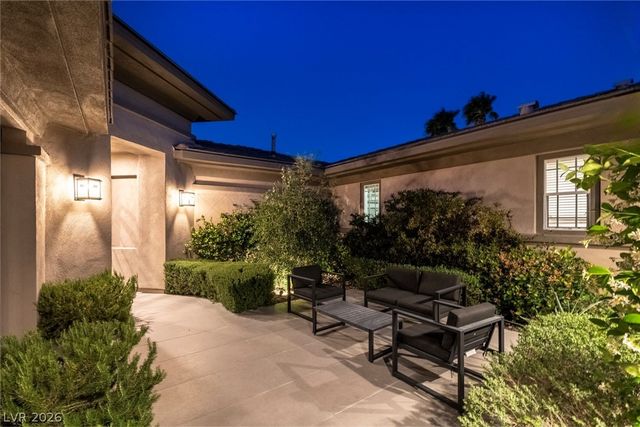 2797 Turtle Head Peak Dr Drive, Las Vegas, NV 89135