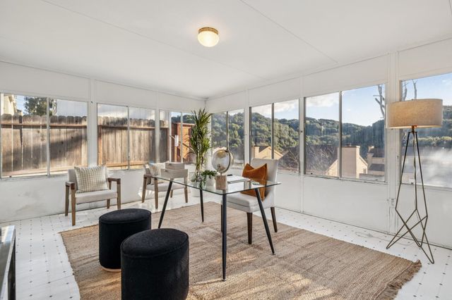 28071 Dobbel Ave, Hayward, CA 94542