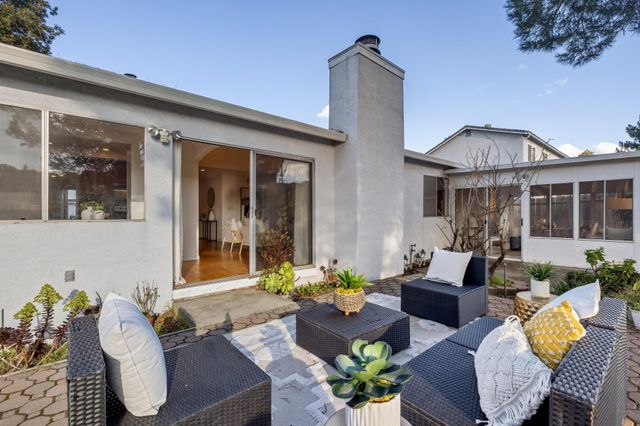 28071 Dobbel Ave, Hayward, CA 94542