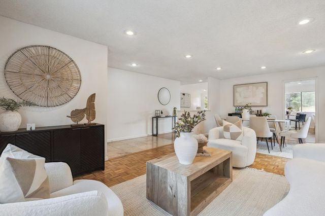 28071 Dobbel Ave, Hayward, CA 94542