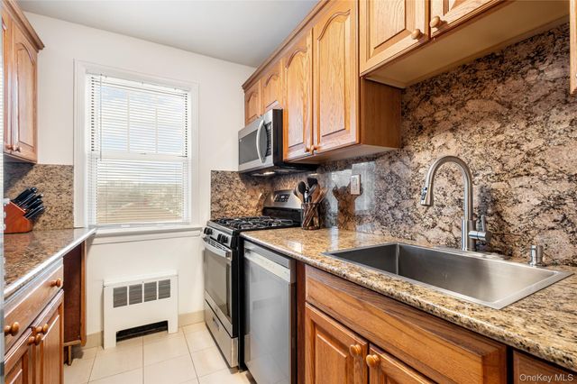 138 Underhill Ave 2B, West Harrison, NY 10604