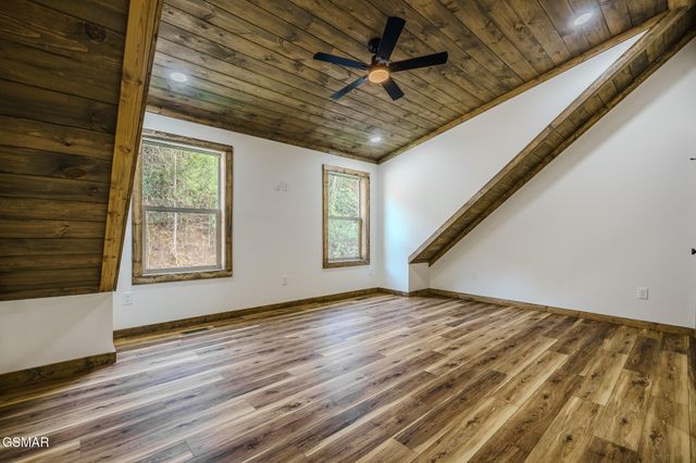 3552 Smokey Ridge Way, Sevierville, TN 37862