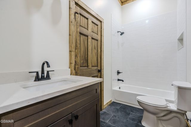 3552 Smokey Ridge Way, Sevierville, TN 37862