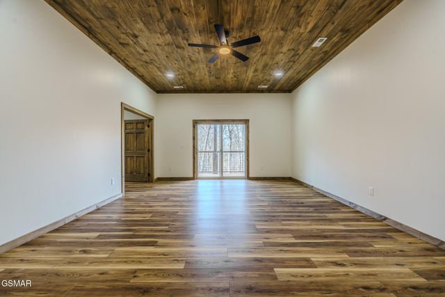 3552 Smokey Ridge Way, Sevierville, TN 37862