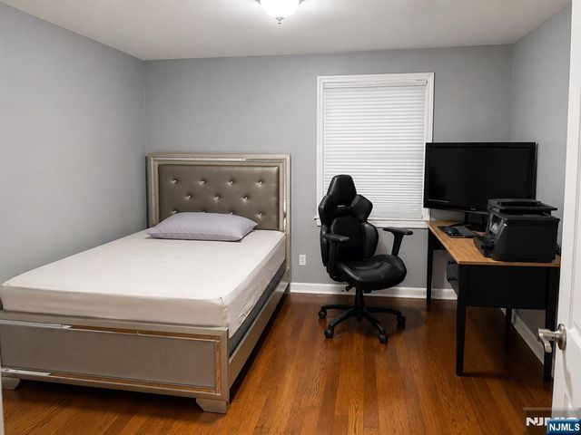 60 Beech Street, Maywood, NJ 07607