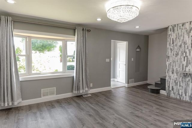 60 Beech Street, Maywood, NJ 07607