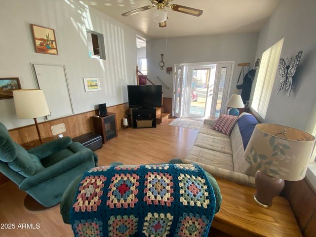 1281 S SIOUX Drive, Apache Junction, AZ 85119