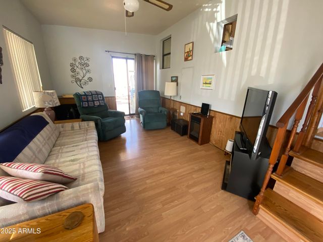 1281 S SIOUX Drive, Apache Junction, AZ 85119