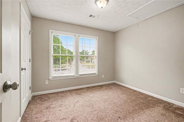 2970 Dunlin Lake Way, Lawrenceville, GA 30044