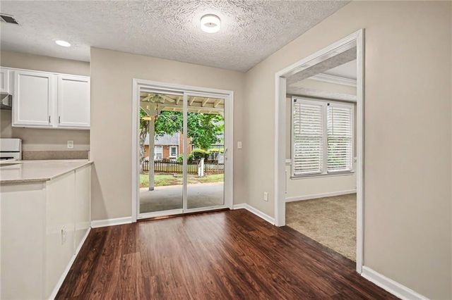 2970 Dunlin Lake Way, Lawrenceville, GA 30044