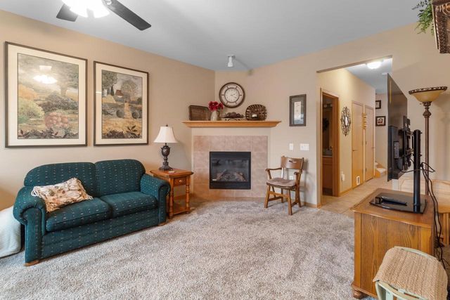 6430 Maywick Drive, Madison, WI 53718