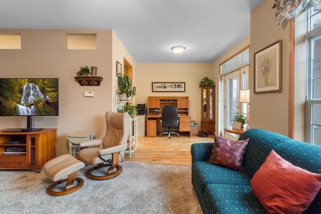 6430 Maywick Drive, Madison, WI 53718