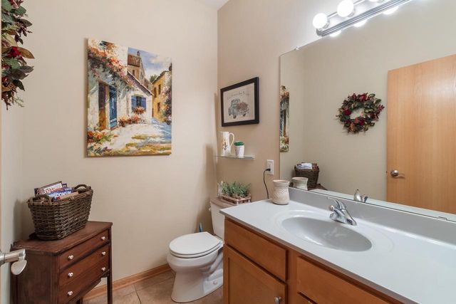 6430 Maywick Drive, Madison, WI 53718