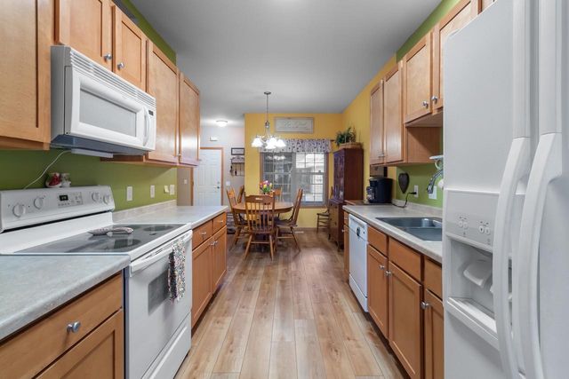 6430 Maywick Drive, Madison, WI 53718