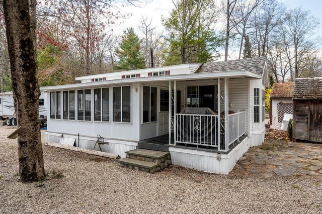 151 Chocorua Way, Rochester, NH 03867