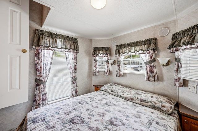 151 Chocorua Way, Rochester, NH 03867