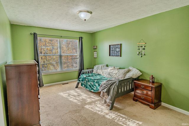 2532 Yeoman Lane, West Lafayette, IN 47906