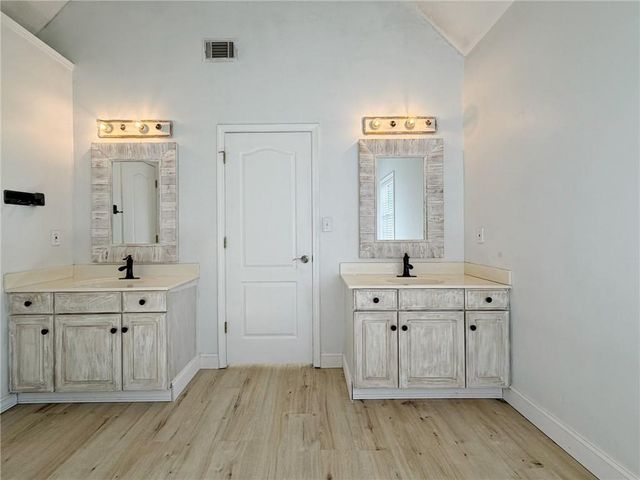 510 Running Fawn Drive, Suwanee, GA 30024