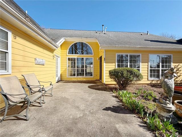 510 Running Fawn Drive, Suwanee, GA 30024