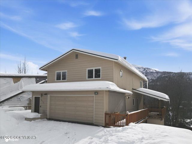 18146 Harbor Point Loop, Eagle River, AK 99577