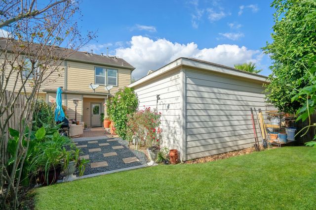 3406 Glenmore Meadow Drive, Spring, TX 77386