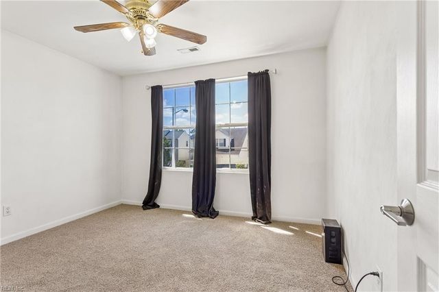 204 Outlaw ST, Chesapeake, VA 23320