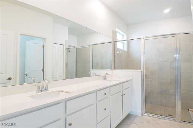 9143 leatherwood LOOP, Lehigh Acres, FL 33936