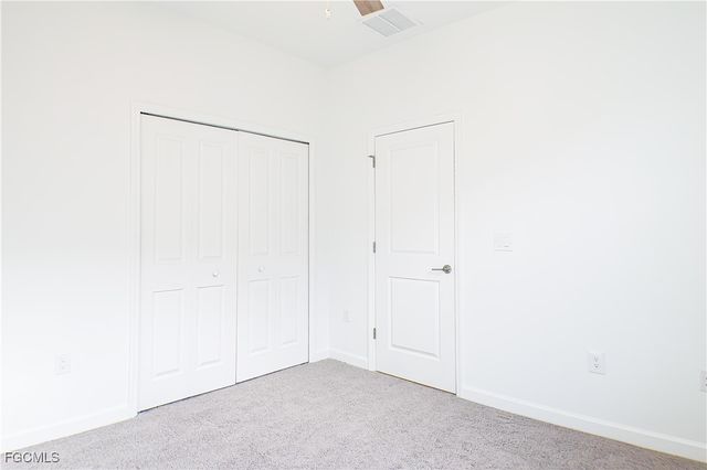 9143 leatherwood LOOP, Lehigh Acres, FL 33936