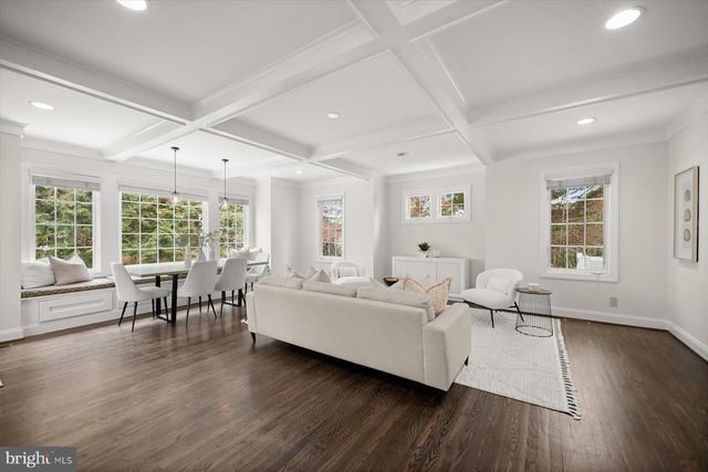 2525 N FLORIDA ST, Arlington, VA 22207