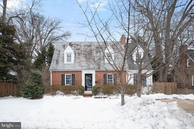 2525 N FLORIDA ST, Arlington, VA 22207