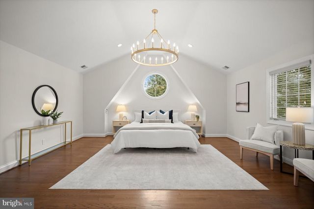 2525 N FLORIDA ST, Arlington, VA 22207