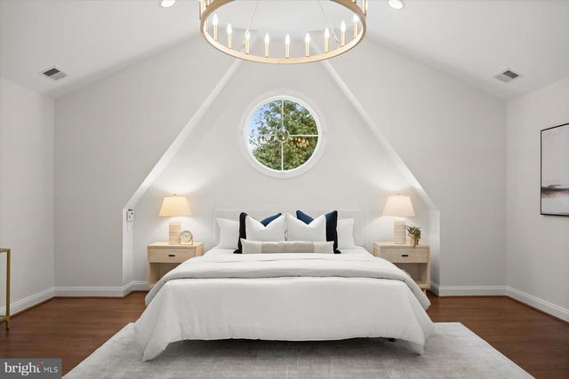 2525 N FLORIDA ST, Arlington, VA 22207