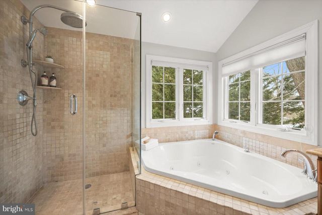 2525 N FLORIDA ST, Arlington, VA 22207