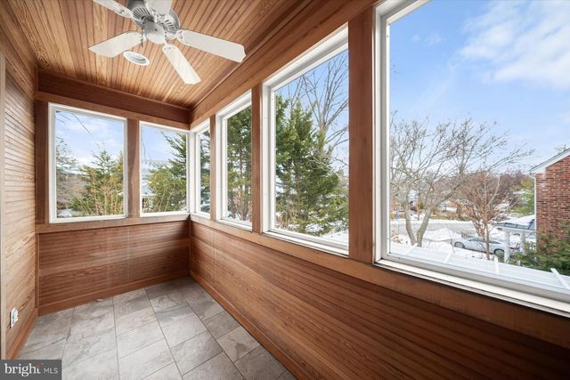 2525 N FLORIDA ST, Arlington, VA 22207