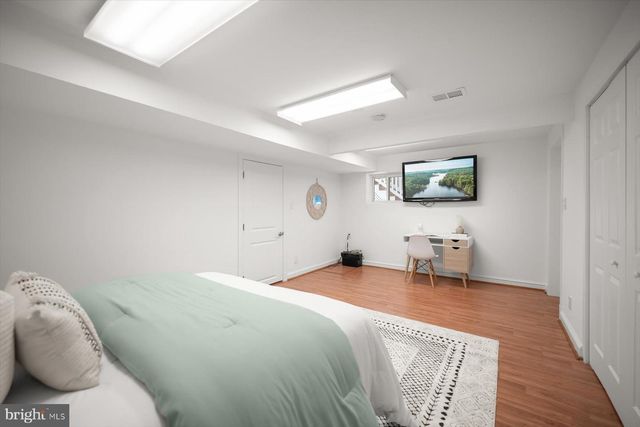 2525 N FLORIDA ST, Arlington, VA 22207