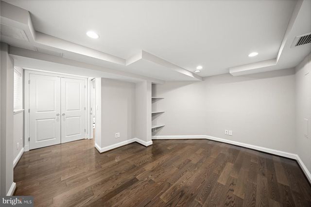 2525 N FLORIDA ST, Arlington, VA 22207