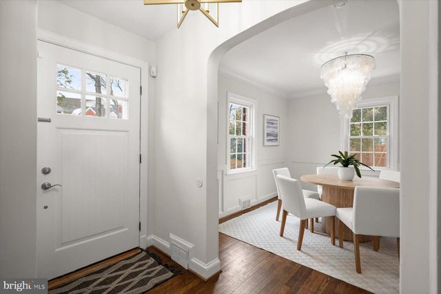 2525 N FLORIDA ST, Arlington, VA 22207