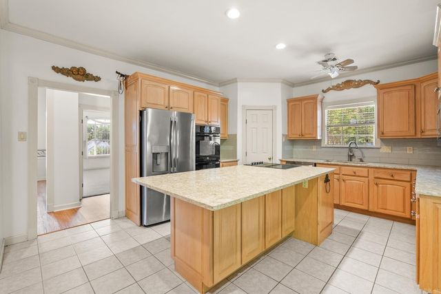 23 Kingshill Cove, Maumelle, AR 72113