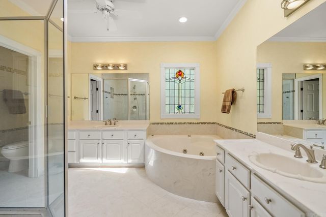 23 Kingshill Cove, Maumelle, AR 72113