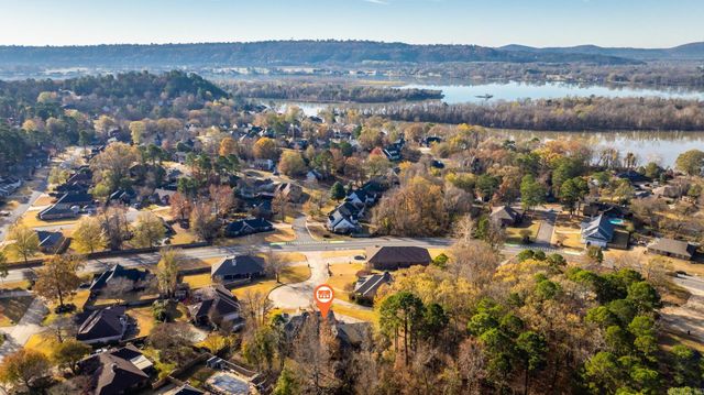 23 Kingshill Cove, Maumelle, AR 72113