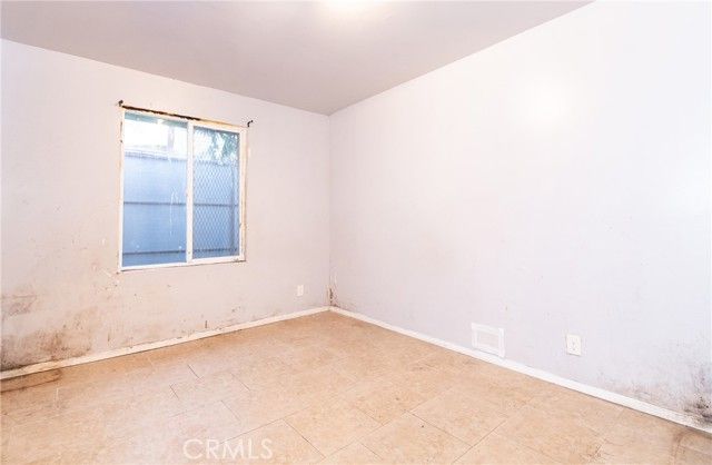 112 E Caldwell, Compton, CA 90220