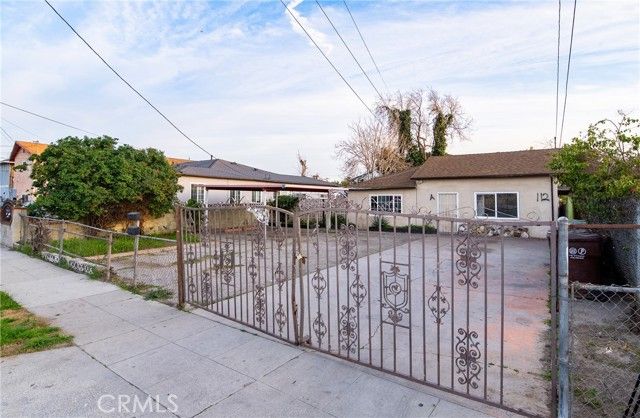 112 E Caldwell, Compton, CA 90220
