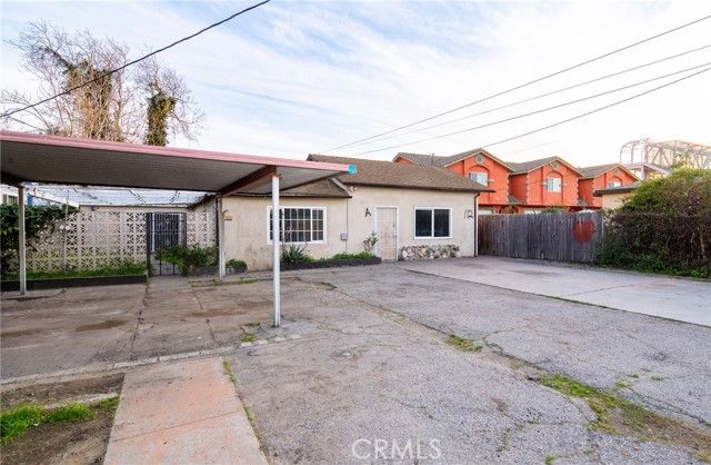 112 E Caldwell, Compton, CA 90220