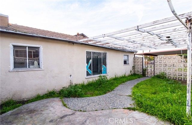 112 E Caldwell, Compton, CA 90220