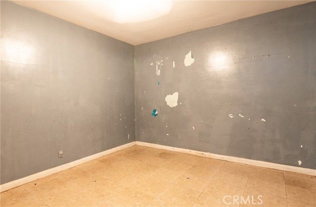 112 E Caldwell, Compton, CA 90220