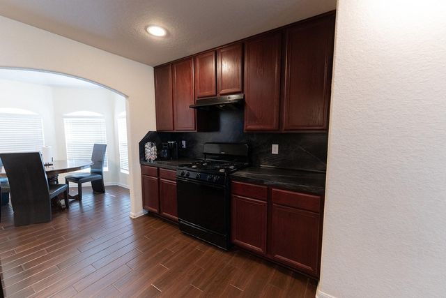 11023 Tall Hill Circle, Houston, TX 77044