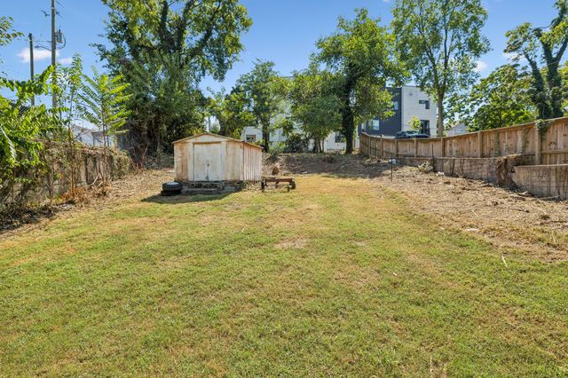 817 Acklen Ave, Nashville, TN 37203