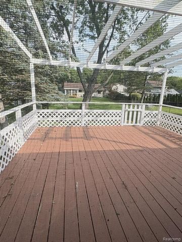 2781 Majestic Court, Troy, MI 48083